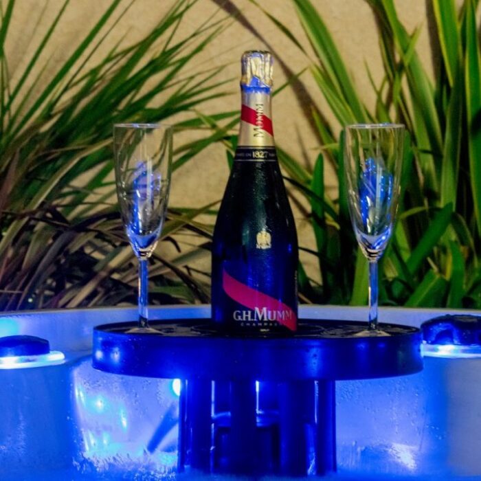 Option champagne dans le jacuzzi